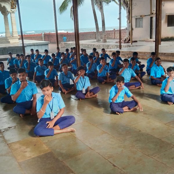 श्रीराम हायस्कुल योगा प्रशिक्षण 1